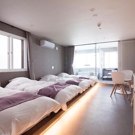 Private House Kuranoya Sapporo Villa Exterior photo